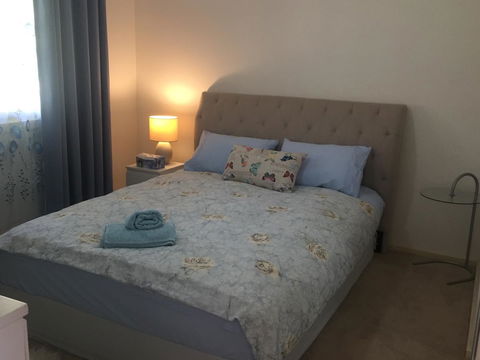 Bright & Beautiful Home On The Hills! - Accommodation in Surfers Paradise 20