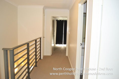 North Coogee Beach House - Accommodation in Surfers Paradise 6
