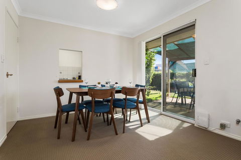 Como South Perth Villa - Accommodation in Surfers Paradise 2