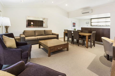 Karratha International Hotel - Accommodation in Surfers Paradise 3