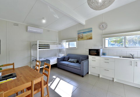 Mandurah Coastal Holiday Park - Accommodation in Surfers Paradise 5