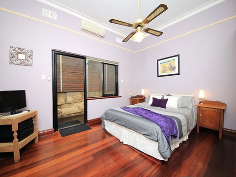 Dawson Accommodation - Accommodation in Surfers Paradise 3