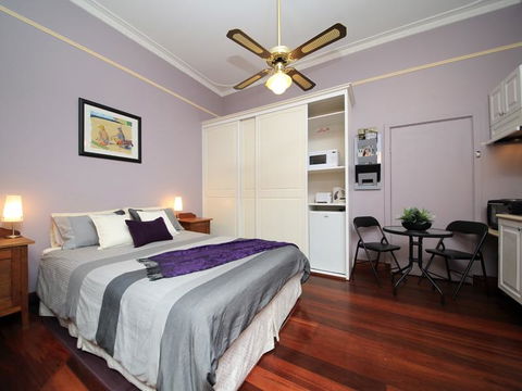 Dawson Accommodation - Accommodation in Surfers Paradise 0