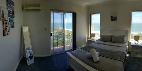 Caravel Beach House Mandurah - Accommodation in Surfers Paradise 1