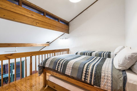 Cottesloe Beach Chalets - Accommodation in Surfers Paradise 10