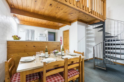 Cottesloe Beach Chalets - Accommodation in Surfers Paradise 29