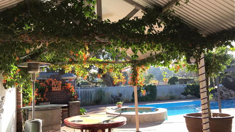 Swan Valley Rest Cottage - Accommodation in Surfers Paradise 0