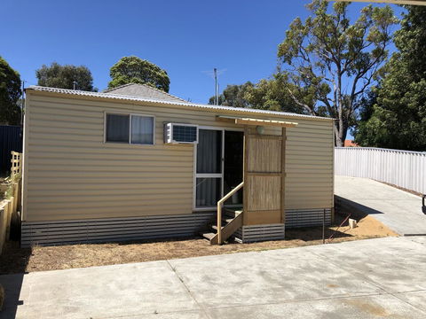 The Aurelian Cabin - Accommodation in Surfers Paradise 0
