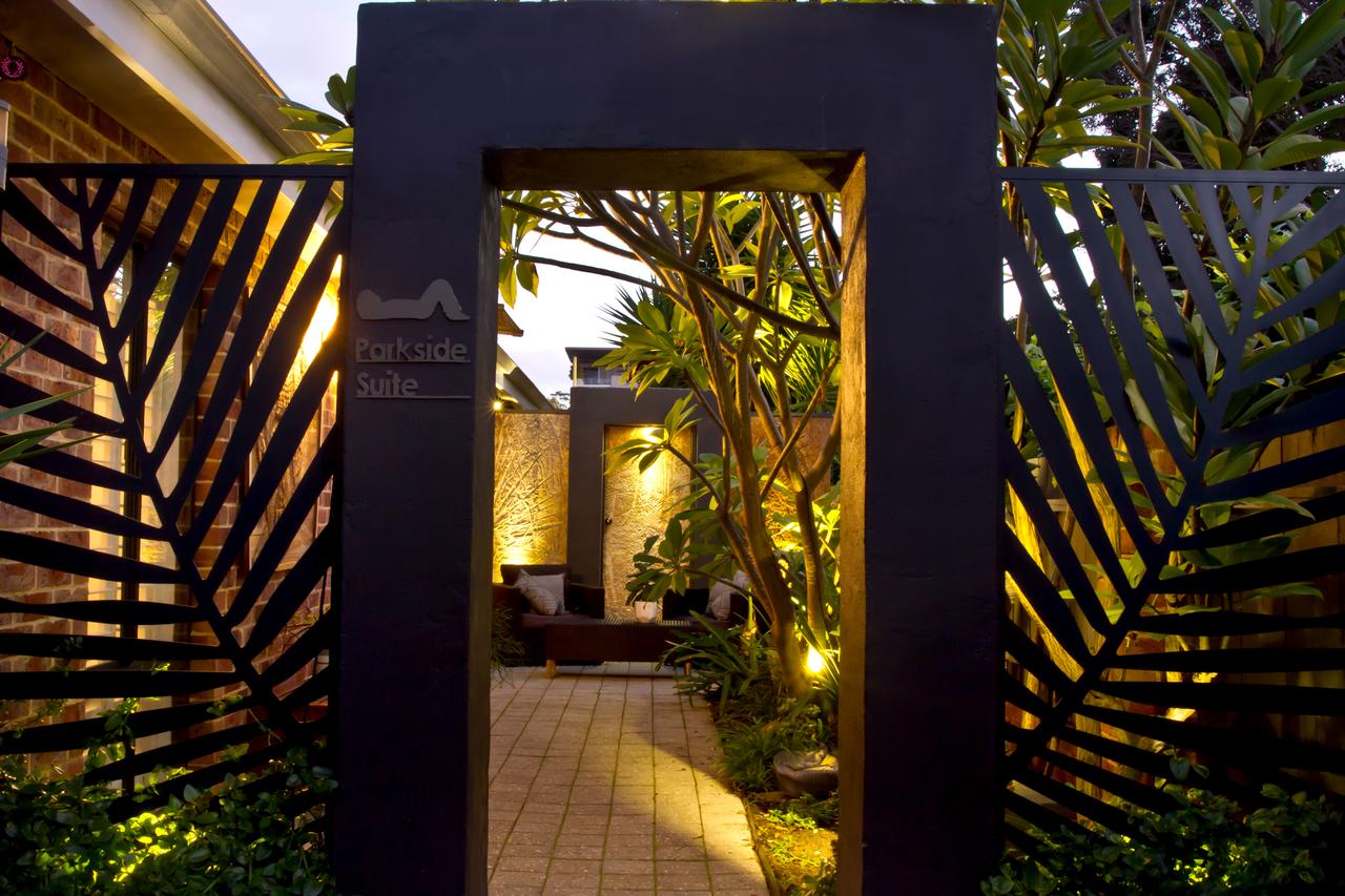 Highgate WA Accommodation in Surfers Paradise