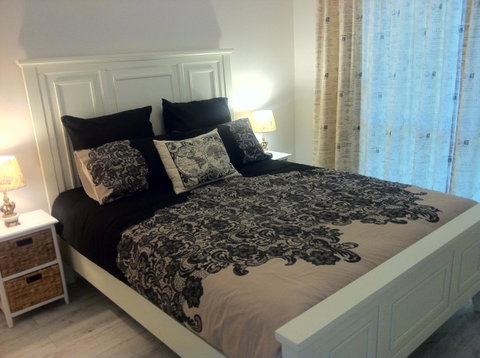 Applegate Lane Chalet - Accommodation in Surfers Paradise 9