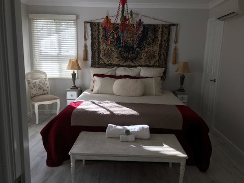Applegate Lane Chalet - Accommodation in Surfers Paradise 7