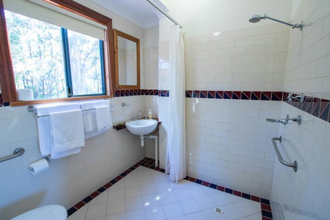 Denmark Forest Retreat - Accommodation in Surfers Paradise 44