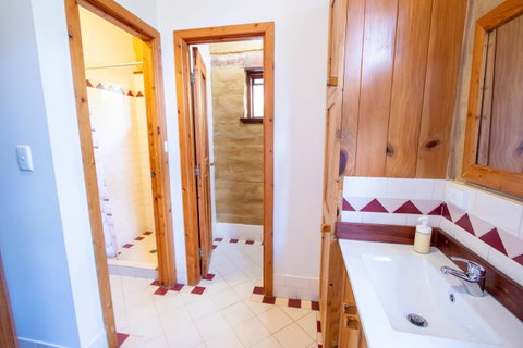 Denmark Forest Retreat - Accommodation in Surfers Paradise 18