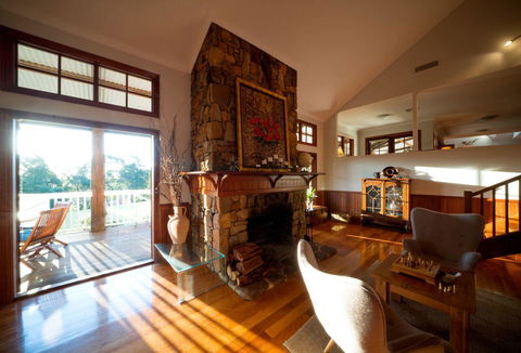 The Farmhouse - Accommodation in Surfers Paradise 8