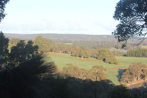 The Farmhouse - Accommodation in Surfers Paradise 13