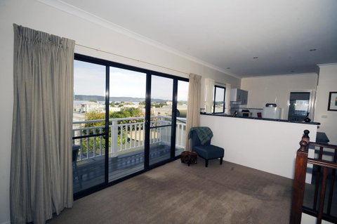 My Place Colonial Accommodation - Accommodation in Surfers Paradise 6