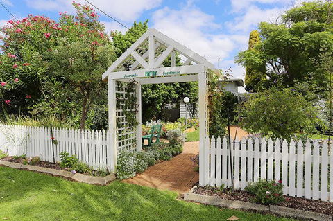 Jacaranda Guest House - Accommodation in Surfers Paradise 2