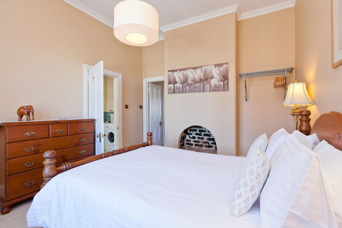 Apartment Faro - Accommodation in Surfers Paradise 6