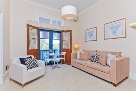 Apartment Faro - Accommodation in Surfers Paradise 3