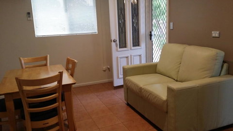 Chalets On Frenchman - Accommodation in Surfers Paradise 18