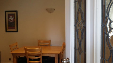 Chalets On Frenchman - Accommodation in Surfers Paradise 8