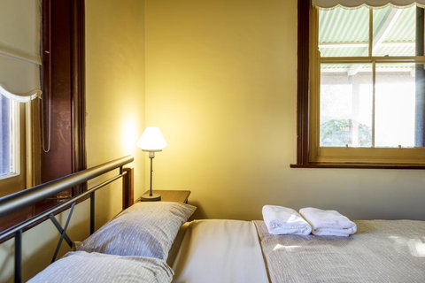 Fremantle Colonial Cottages - Accommodation in Surfers Paradise 35