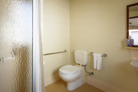 Fremantle Colonial Cottages - Accommodation in Surfers Paradise 23