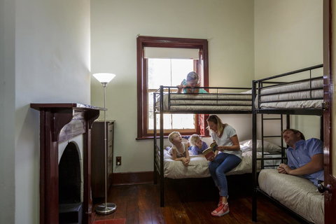 Fremantle Colonial Cottages - Accommodation in Surfers Paradise 3