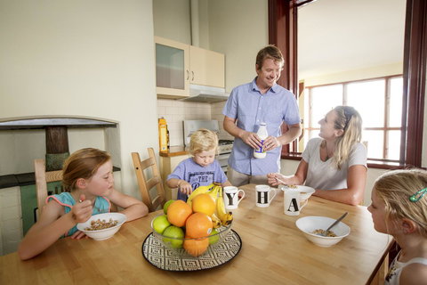 Fremantle Colonial Cottages - Accommodation in Surfers Paradise 8