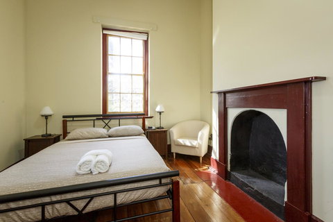 Fremantle Colonial Cottages - Accommodation in Surfers Paradise 25