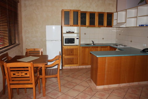 Apartments At Blue Seas Resort - Accommodation in Surfers Paradise 4