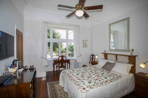 Danum House - Accommodation in Surfers Paradise 13