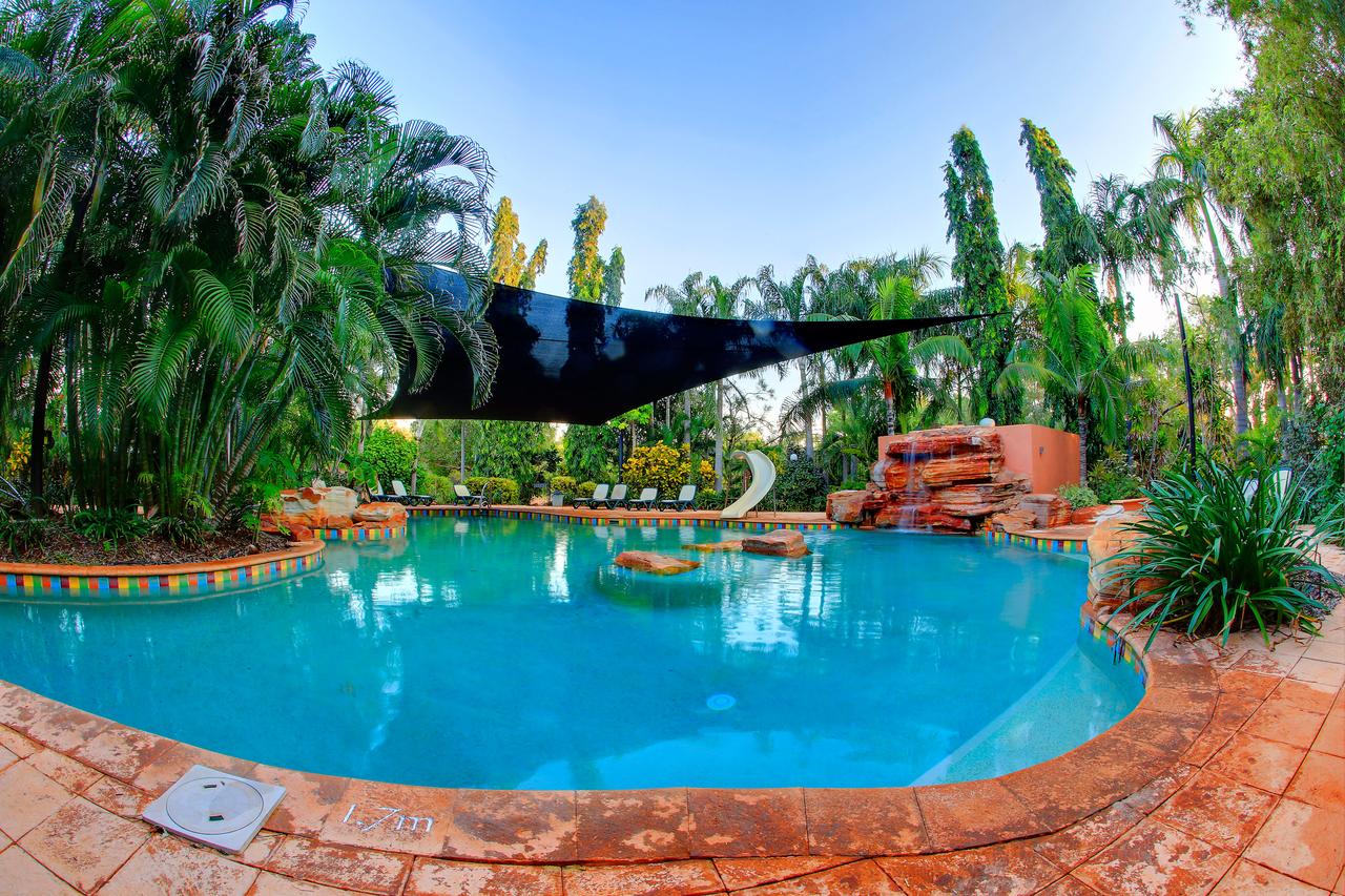 Minyirr WA Accommodation in Surfers Paradise