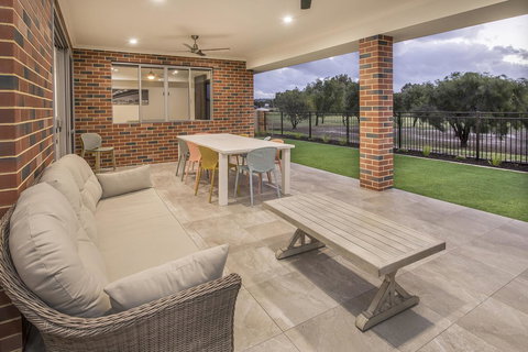 15 Cabot Close - Accommodation in Surfers Paradise 21