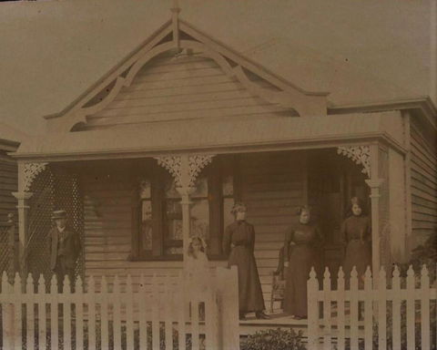 Bluebird Cottage - Accommodation in Surfers Paradise 33