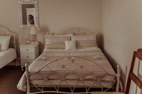 Bluebird Cottage - Accommodation in Surfers Paradise 3