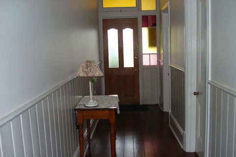 Bluebird Cottage - Accommodation in Surfers Paradise 13