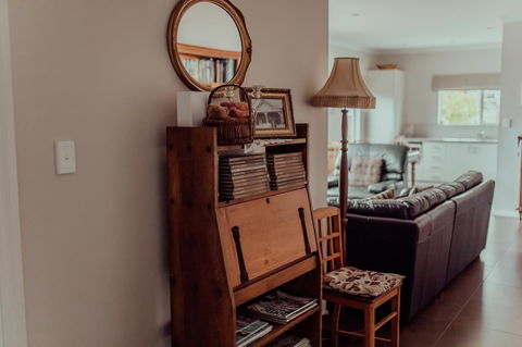 Bluebird Cottage - Accommodation in Surfers Paradise 14