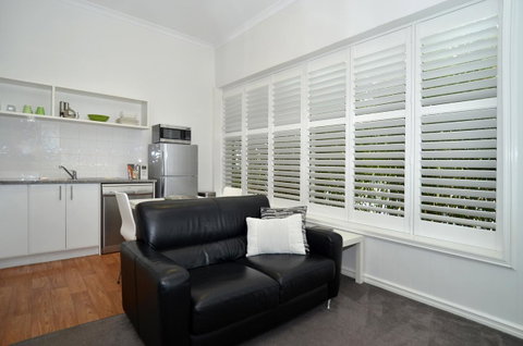 Albany Central Apartments - Accommodation in Surfers Paradise 8