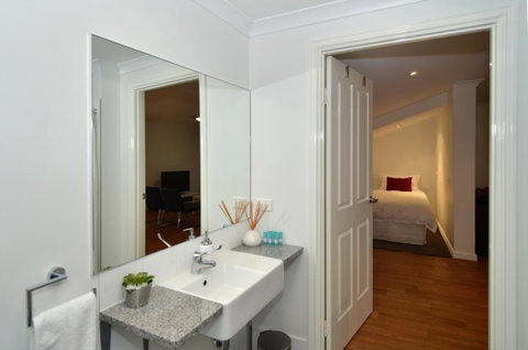 Albany Central Apartments - Accommodation in Surfers Paradise 20