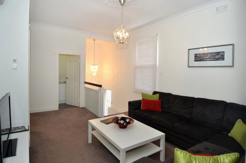 Albany Central Apartments - Accommodation in Surfers Paradise 24