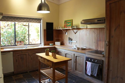 Bickley Valley Cottage - Accommodation in Surfers Paradise 5