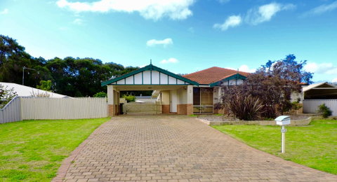 Silver Gull Family Retreat - Accommodation in Surfers Paradise 0