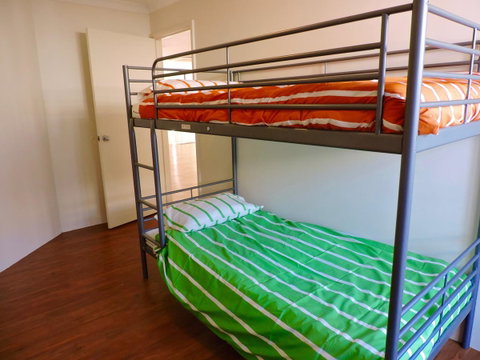 Silver Gull Family Retreat - Accommodation in Surfers Paradise 6