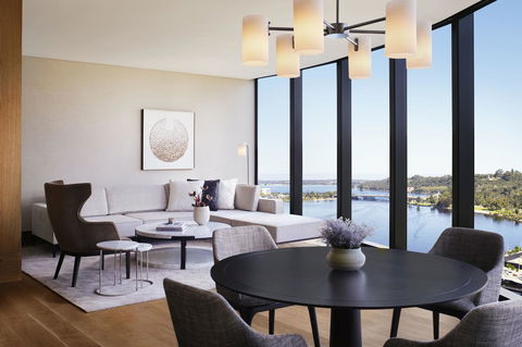 The Ritz-Carlton, Perth - Accommodation in Surfers Paradise 12