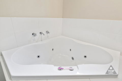 Jurien Bay Tourist Park - Accommodation in Surfers Paradise 1