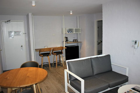 Atrium Hotel Mandurah - Accommodation in Surfers Paradise 12