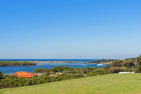 Augusta Hotel Motel - Accommodation in Surfers Paradise 6