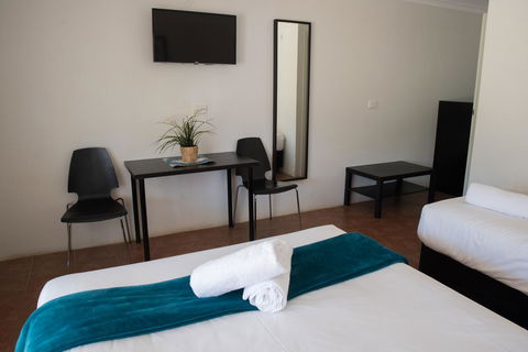 Jurien Bay Hotel Motel - Accommodation in Surfers Paradise 8