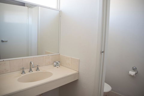 Jurien Bay Hotel Motel - Accommodation in Surfers Paradise 6